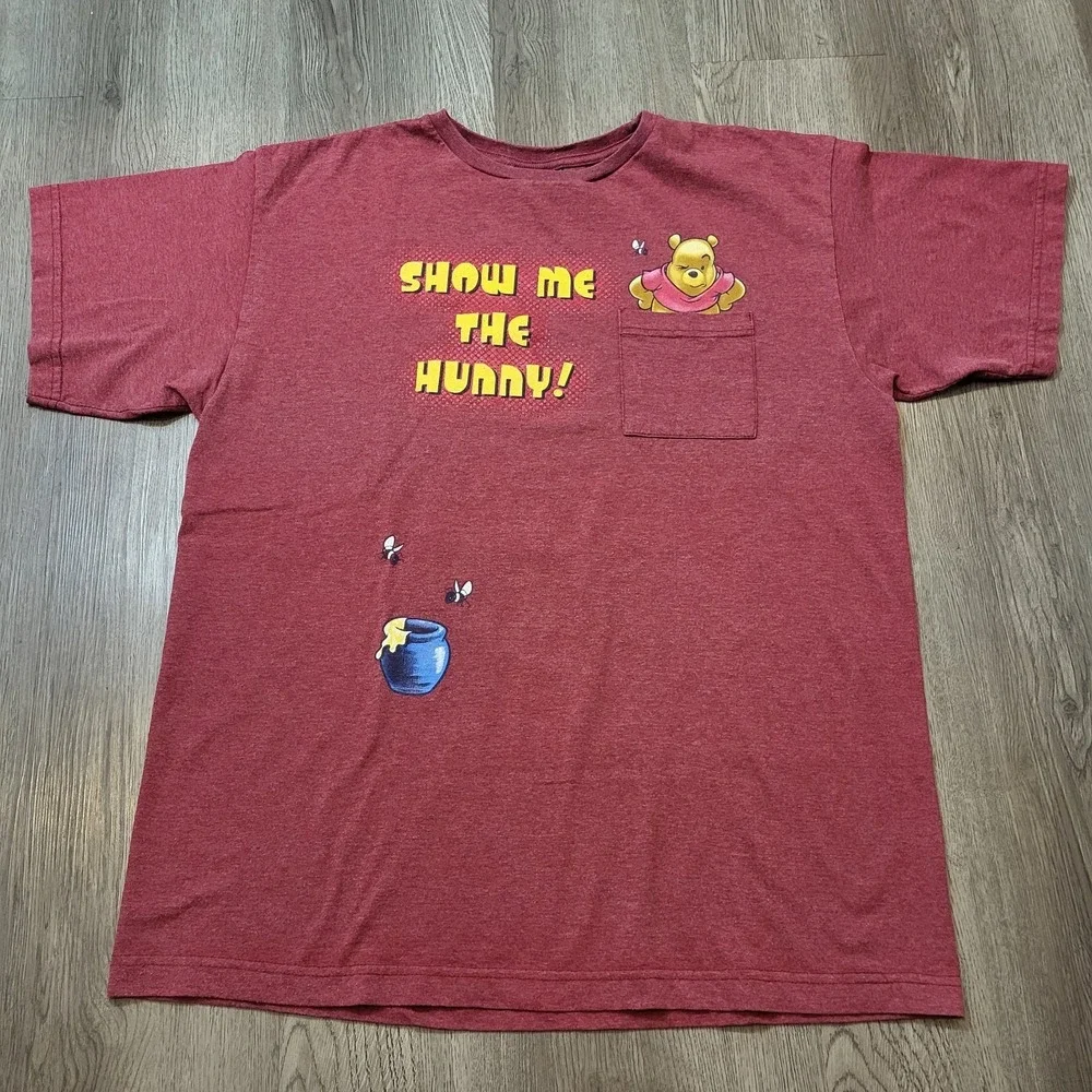 Vintage Rare Winnie the Pooh Graphic T-shirt Honey Pot Bees Show Me The Hunny LG